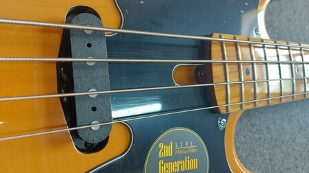 Sire Basses D5+ Series Marcus Miller basgitaar, Butterscotch Blonde