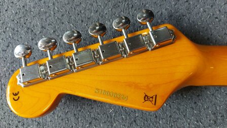 London City Spitfire MKII, Tobacco Sunburst met zwarte slagplaat 