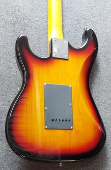 London City Spitfire MKII, Tobacco Sunburst met zwarte slagplaat 