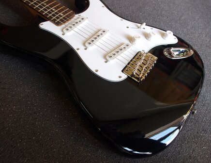 London City Spitfire MKII RW, Zwart met witte slagplaat 