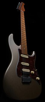 Sire Larry Carlton S7 Vintage Series electric guitar ST-style champagne gold metallic