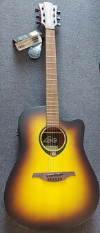 L&acirc;g Tramontane T70 Dreadnought Brownburst, electro-akoestisch