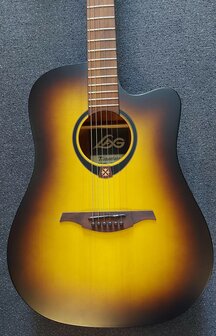 L&acirc;g Tramontane T70 Dreadnought Brownburst, electro-akoestisch