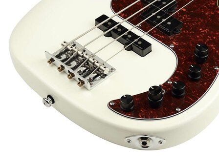 Sire Marcus Miller P7+ alder 5-string bass guitar antique white