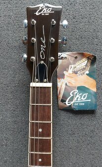 Eko One Resonator Electro-akoestisch, nu geleverd met koffer