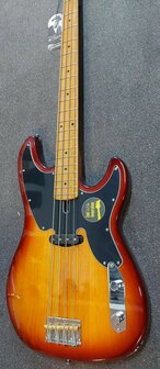Sire Basses D5+ Series Marcus Miller basgitaar, Tobacco Sunburst