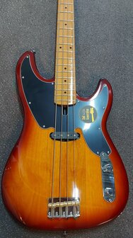Sire Basses D5+ Series Marcus Miller basgitaar, Tobacco Sunburst