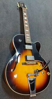 Cort Yorktown BV met Bigsby Vibrato