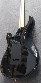 Cort Strat model G250DX, HSS Zwart