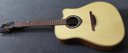 L&acirc;g Tramontane Hyvibe 20 Glossy, Smart Guitar 