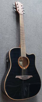 L&acirc;g T100DCE Tramontane dreadnought met element, zwart
