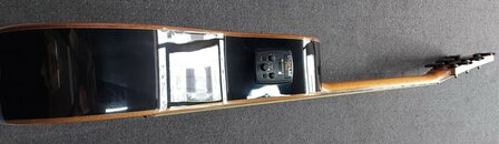 L&acirc;g T100DCE Tramontane dreadnought met element, zwart