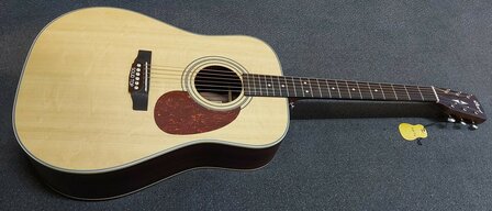 Cort Earth 80NS akoestische dreadnought gitaar