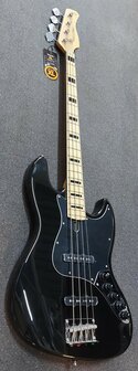 Sire Marcus Miller V7 Vintage alder 4-string bass guitar black