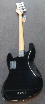 Sire Marcus Miller V7 Vintage alder 4-string bass guitar black