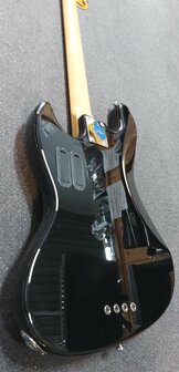 Sire Marcus Miller V7 Vintage alder 4-string bass guitar black