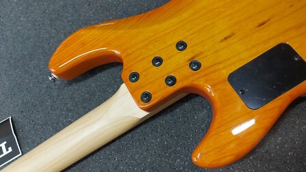 G&amp;L Tribute M2000 Honeyburst RW, nu met stevige G&amp;L gigbag