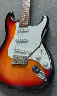 London City Spitfire MKII RW, 3-Tone Sunburst Clapton uitvoering