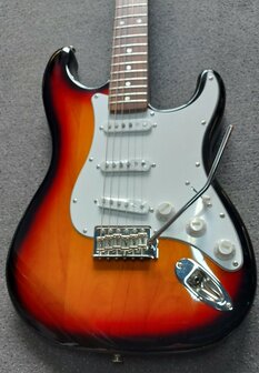 London City Spitfire MKII RW, 3-Tone Sunburst Clapton uitvoering