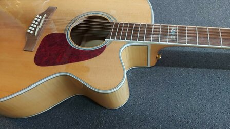 Takamine GJ-72E12 12-snarige electro-akoestische Jumbo gitaar
