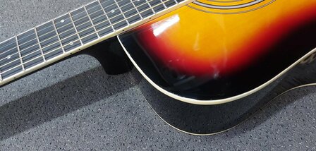 Nashville by Richwood, Dreadnought gitaar, sunburst