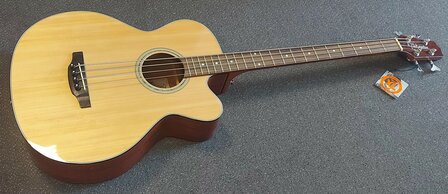 Takamine GB30CENAT Electro-akoestische basgitaar met cutaway