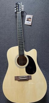 Nashville by Richwood electro-akoestische gitaar met dikke hoes