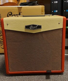 CORT E-Gitaarcombo versterker, CM15R, Dark Red, 15W met reverb
