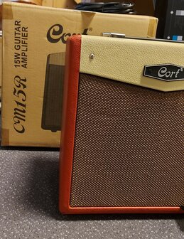CORT E-Gitaarcombo versterker, CM15R, Dark Red, 15W met reverb