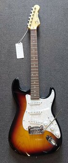 G&amp;L Tribute Legacy Standard, 3-tone Sunburst