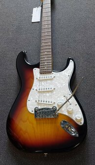 G&amp;L Tribute Legacy Standard, 3-tone Sunburst