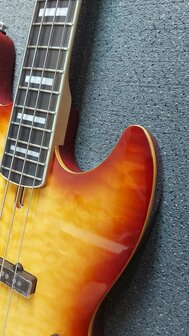 Sire Marcus Miller V9+ A4 Brown Sunburst Jazzbass