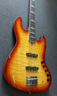 Sire Marcus Miller V9+ A4 Brown Sunburst Jazzbass