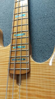 Sire Basses V10+ S4/NT Series Marcus Miller basgitaar
