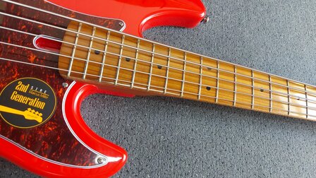 Sire Basses P5 Series Marcus Miller basgitaar, Dakota Red