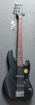 Sire Basses V3P Passive Series Marcus Miller 5-snarige passieve basgitaar, matzwart