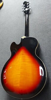 Hagstrom HJ800 hollowbody 3-tone sunburst
