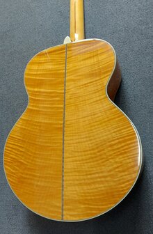 Sigma GJA SG200+ Grand Jumbo Electro Natural