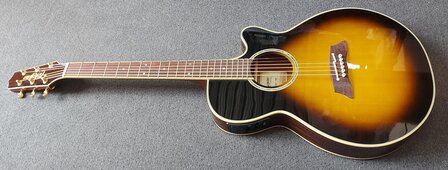 Takamine TN138C Sunburst Thinline met koffer