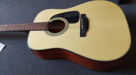 Takamine GLD12ENS electro-ak dreadnought, nu met gevoerde hoes