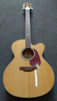 Takamine GJ-72CE NAT electro-akoestische Jumbo gitaar met cutaway