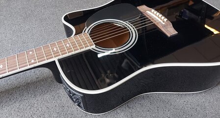 Takamine EF341SC elektro-akoestische western gitaar zwart, nu met kofferkeuze