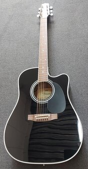 Takamine EF341SC elektro-akoestische western gitaar zwart, nu met kofferkeuze