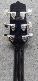 Takamine EF341SC elektro-akoestische western gitaar zwart, nu met kofferkeuze