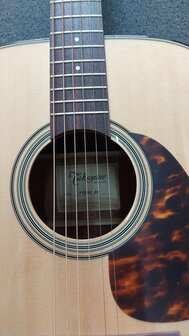 Takamine FT340BS limited edition