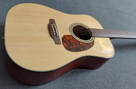 Takamine FT340BS limited edition