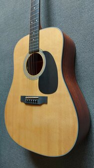 Sigma SDM-STE+ Dreadnought electro-akoestisch, nu met tweed koffer