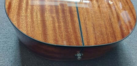 Takamine GF15CEBSB electro-akoestische Folk gitaar met cutaway
