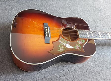 SIGMA GUITARS DA-SG7 Hummingbird darkburst, nu met koffer