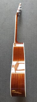 Sigma DM-SG5+ Hummingbird Cherry Sunburst, electro-akoestisch, nu met gevoerde hoes